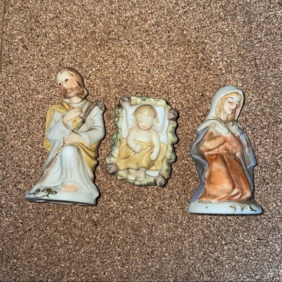 Vintage Nativity Set OCI Omnibus 3 piece Mary Joseph and baby Jesus Christmas - Picture 10 of 10